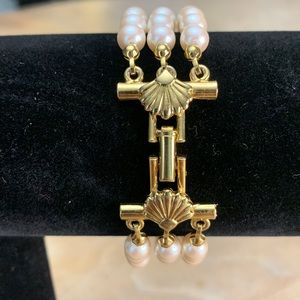 Vintage Richelieu Bracelet With 3 Strands of Cream Colored Pearls